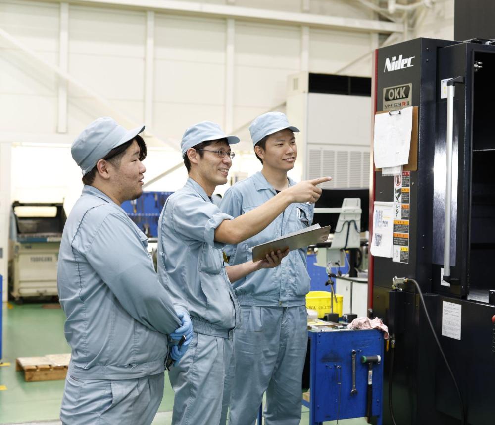 創業90年高い技術力を持つものづくり企業で、次世代を担う若い世代の採用をともに変革するメンバー募集