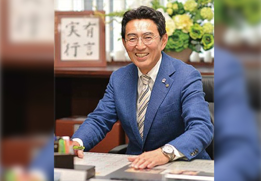八戸中央青果株式会社　代表取締役　横町芳隆様